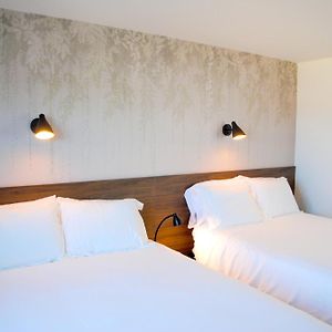 Double Bed Studio Freeway Noise